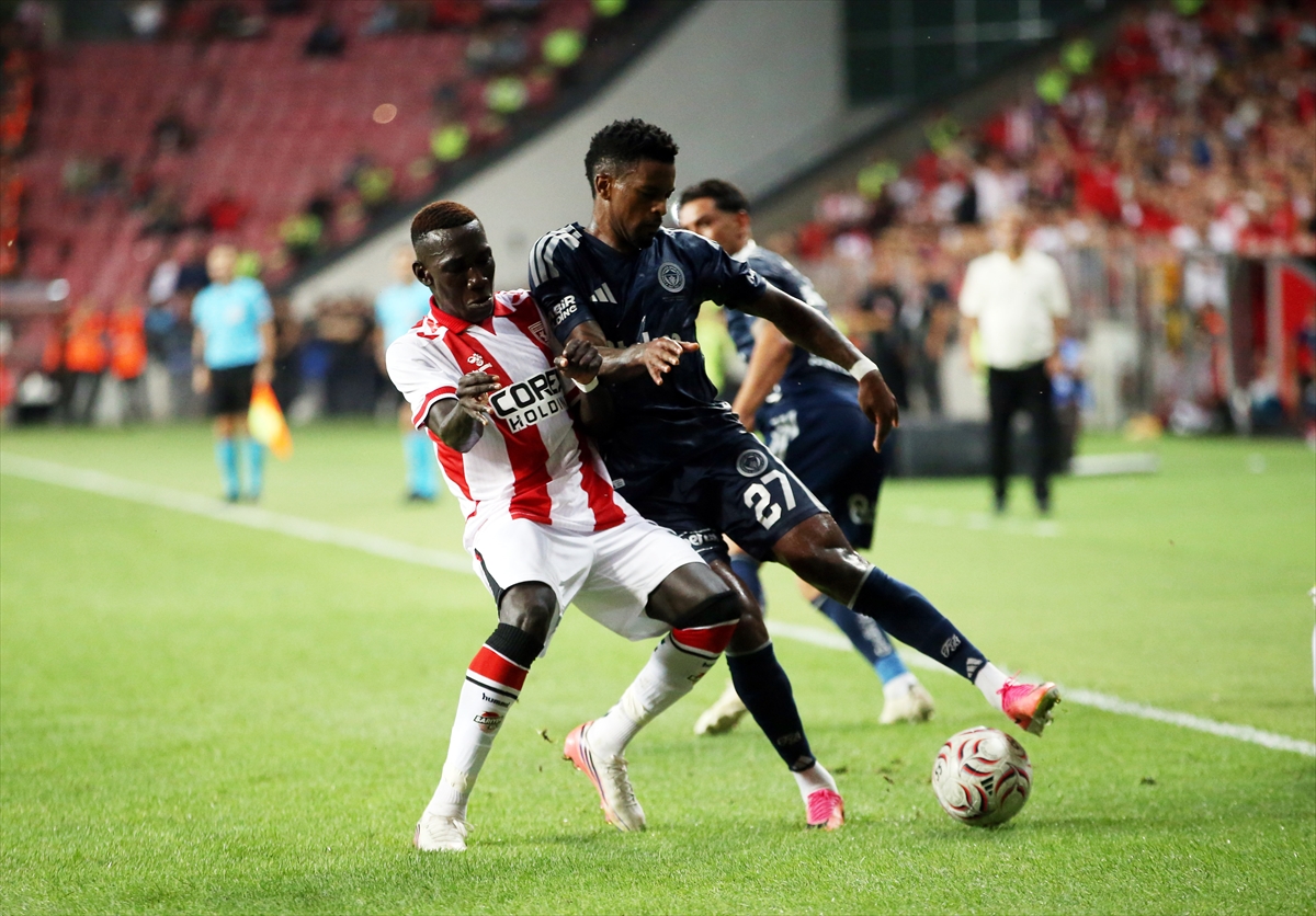 Samsunspor – Fenerbahçe: 0-2 (MAÇ SONUCU)